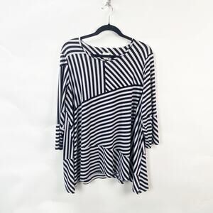 Chico's 2 Large Womens Black White Asymetrial Striped Top Blouse